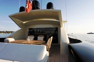 VELVET - Aft Deck